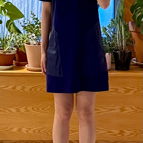 BCBGMaxAzria Dress size M - Picture 3 of 8